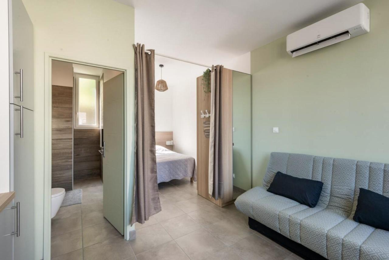 La Maisonnette Du Parc Holiday home